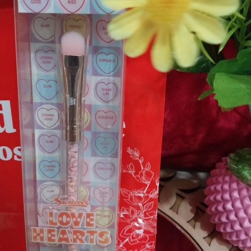 Swizzels love Hearts Shader Brush