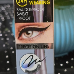 BOB Eye Liner