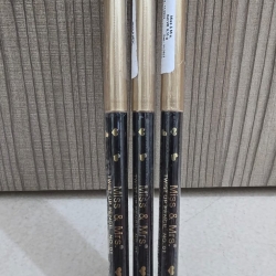 Miss and Misses Water Proof Kajal