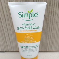 Simple Vitamin C Glow Facial Wash