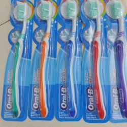 Oral B ToothBrush
