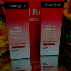 Neutrogena Clear &amp; Radiant Moisturiser 50ml