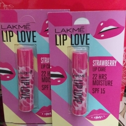 Lakme Lip Love SPF15 Lip Balm